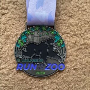 2024 Lincoln Park Zoo Race Medal